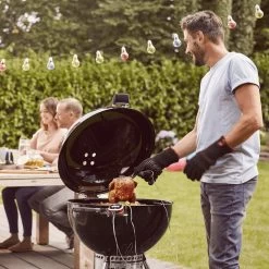 Master-Touch GBS Premium E-5770 Houtskoolbarbecue Ø 57 Cm 21 Master-Touch GBS Premium E-5770 Houtskoolbarbecue Ø 57 Cm -Keukengrillproducten MTP Lifestyle 8 1800x1800