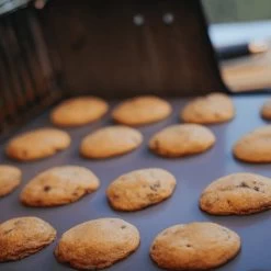 WEBER CRAFTED-geglazuurde Pizzasteen -Keukengrillproducten ana 144 1800x1800